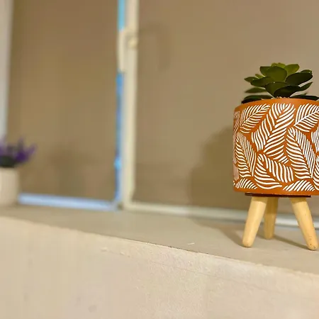 Center, Basement Fl, 7 Beds, 10min From Serdica Appartamento Sofia