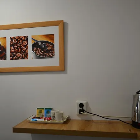 Center, Basement Fl, 7 Beds, 10min From Serdica София