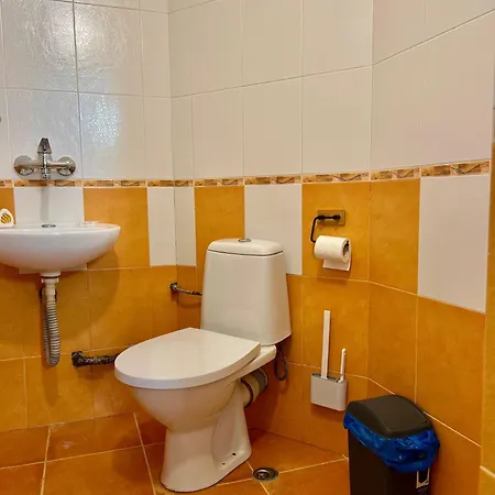 公寓 Center, Basement Fl, 7 Beds, 10min From Serdica *