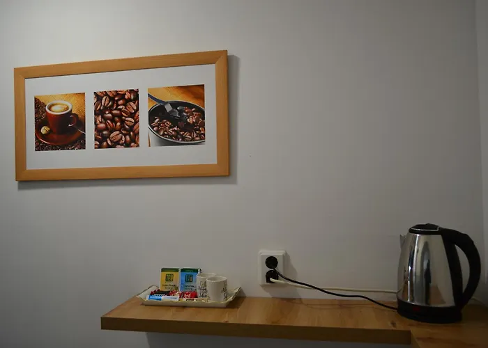 Center, Basement Fl, 7 Beds, 10min From Serdica ソフィア