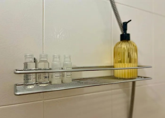 Center, Basement Fl, 7 Beds, 10min From Serdica ソフィア